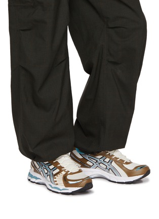 模特儿示范图 - 点击放大 - ASICS - GEL-KAYANO 12.1 Low Top Men's Sneakers