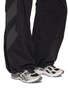 模特儿示范图 - 点击放大 - ASICS - Gel-Kayano 14 Men's Sneakers