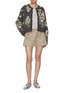 模特儿示范图 - 点击放大 - ATELIER EDITION - Flower Motif Knit Cardigan