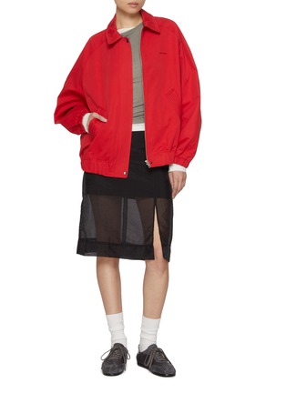 模特儿示范图 - 点击放大 - ATELIER EDITION - Reversed Sheer Midi Skirt