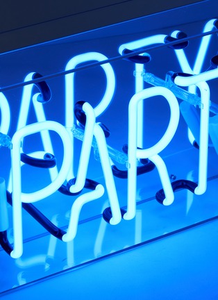  - LOCOMOCEAN - PARTY 霓虹灯箱