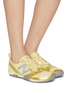 模特儿示范图 - 点击放大 - NEW BALANCE - MT10 Low Top Women's Sneakers