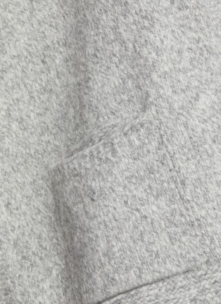 细节 - 点击放大 - INVERNI - 口袋饰针织斗篷