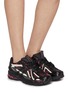 模特儿示范图 - 点击放大 - NEW BALANCE - 1906A Unisex Sneakers