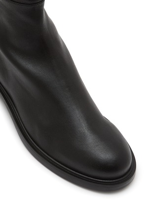 细节 - 点击放大 - STUART WEITZMAN - 5050 GISELE 皮革拼接高筒靴