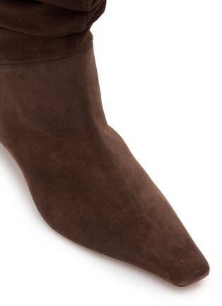 细节 - 点击放大 - AMINA MUADDI - 25 JAMIE 褶皱低跟靴