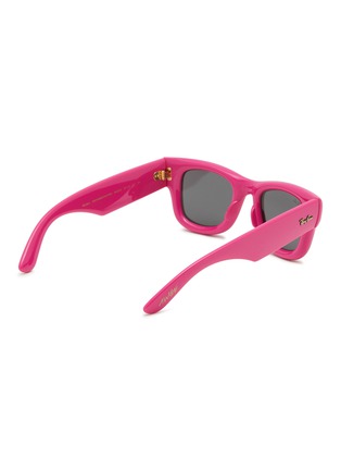 模特儿示范图 - 点击放大 - RAY-BAN - X A$AP Rocky Wayfarer Puffer Square Sunglasses