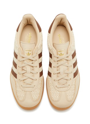 模特儿示范图 - 点击放大 - ADIDAS - 女款 GAZELLE INDOOR W 拼接运动鞋