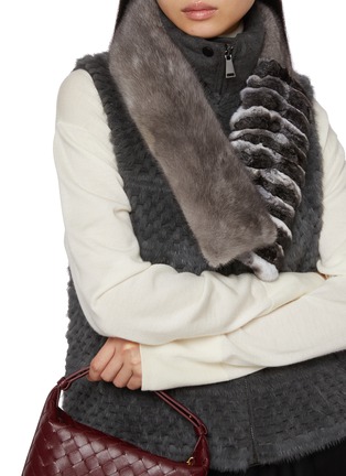 模特儿示范图 - 点击放大 - CHEVITE - Mink Chinchilla Fur Muffler Scarf