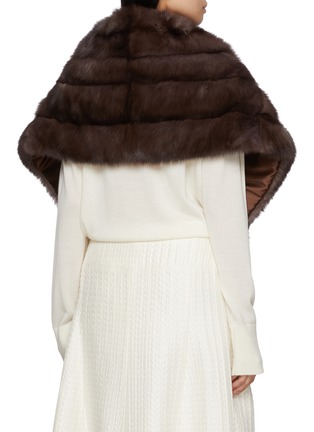 背面 - 点击放大 - CHEVITE - Sable Fur Cape