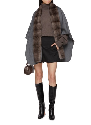 模特儿示范图 - 点击放大 - CHEVITE - Mink Fur Trim Cashmere Cape
