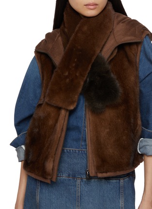 模特儿示范图 - 点击放大 - CHEVITE - Mink Sable Fur Muffler Scarf