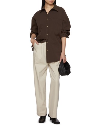 模特儿示范图 - 点击放大 - GIA STUDIOS - Aeron Cotton Poplin Shirt