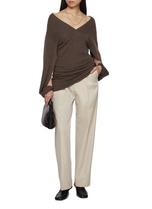 模特儿示范图 - 点击放大 - GIA STUDIOS - Double Pleated Wide Leg Pants