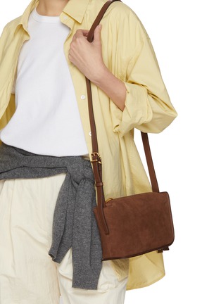 正面 -点击放大 - JOY GRYSON - Crescent Suede Shoulder Bag