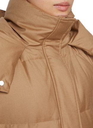 细节 - 点击放大 - YVES SALOMON - Fox Fur Trim Hood Wool Silk Puffer Gilet