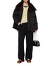 模特儿示范图 - 点击放大 - YVES SALOMON - Mink Fur Collar Puffer Jacket