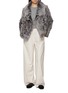 模特儿示范图 - 点击放大 - YVES SALOMON - Toscana Shearling Jacket