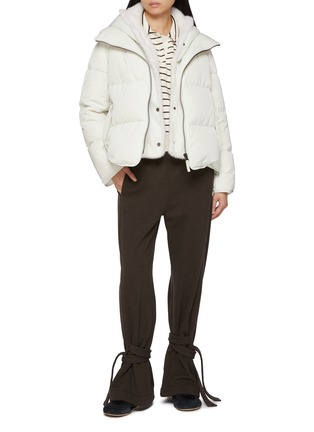模特儿示范图 - 点击放大 - YVES SALOMON - Mink Trim Hood Technical Zip Up Jacket