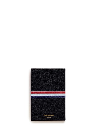 模特儿示范图 - 点击放大 - THOM BROWNE - 小号真皮笔记本