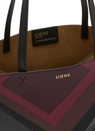 细节 - 点击放大 - LOEWE - X JOSEF ALBERS 中号 PUZZLE FOLD 皮革托特包