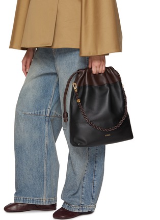 模特儿示范图 - 点击放大 - LOEWE - Flamenco Bicolour Leather Purse Tote Bag