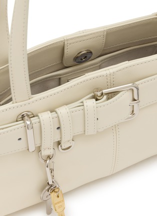 细节 - 点击放大 - OSOI - Mini Shoulder Brocle Leather Bag