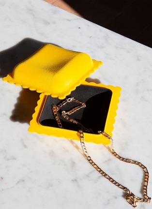 细节 –点击放大 - DOIY - Dolce Vita Ravioli Storage Box