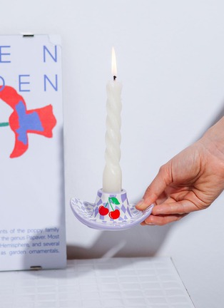 细节 –点击放大 - DOIY - Rodeo Cowboy Boot Candle Holder — Lilac