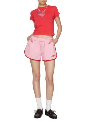 模特儿示范图 - 点击放大 - SUNDAYFRUITMARKET - Sunday Contrast Shorts
