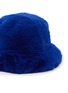 细节 –点击放大 - FJOLLA - Faux Fur Bucket Hat — Ultramarine