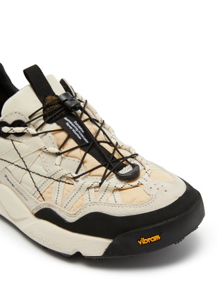 细节 - 点击放大 - FLOWER MOUNTAIN - 女款 IWANO 2 UNI 系带运动鞋