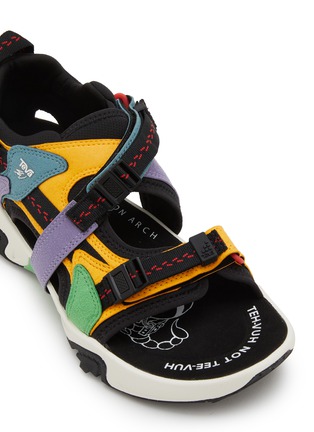 细节 - 点击放大 - TEVA - x Sean Wotherspoon Wraptor Sandals