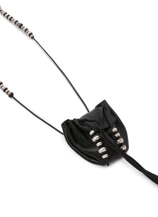 细节 - 点击放大 - ANN DEMEULEMEESTER - Leather Bag Pendant Silver Necklace