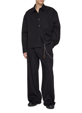 模特儿示范图 - 点击放大 - ALEXANDERWANG - Boxy Cropped Cotton Shirt