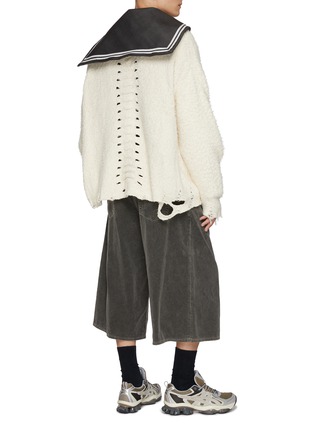 模特儿示范图 - 点击放大 - DOUBLET - Backbone Cutout Distressed Cotton Cardigan