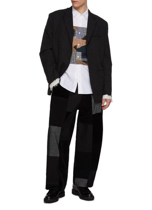 模特儿示范图 - 点击放大 - COMME DES GARÇONS HOMME - Patchwork Multi Fabric Cotton Pants