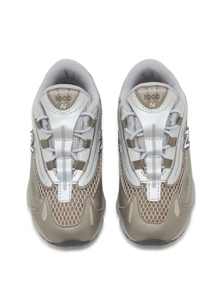 模特儿示范图 - 点击放大 - NEW BALANCE - M1000 Low Top Todders' Sneakers