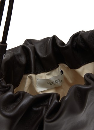 细节 - 点击放大 - NOTHING WRITTEN - Large Nella Leather Shoulder Bag