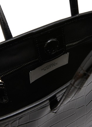细节 - 点击放大 - NOTHING WRITTEN - Ain Croco Embossed Leather Tote Bag