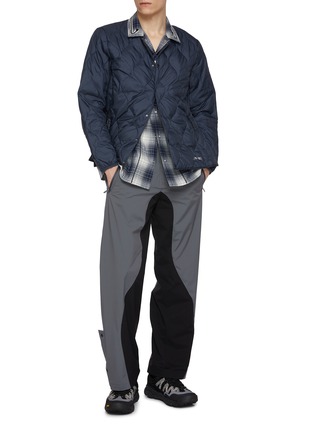 模特儿示范图 - 点击放大 - F/CE. - X TAION Packable Inner Down Jacket