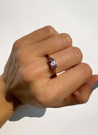 细节 - 点击放大 - BEA BONGIASCA - Big Eye 9K Gold Enamel Amethyst Ring — EU 50