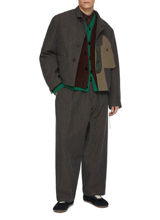 模特儿示范图 - 点击放大 - KOLOR - Inside Out Panel Back Strap Wool Blend Jacket