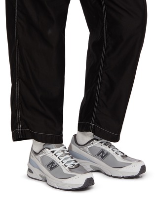 模特儿示范图 - 点击放大 - COMME DES GARÇONS HOMME - X New Balance 509 Men's Sneakers