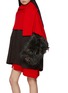 正面 -点击放大 - SACAI - Faux Fur Handbag