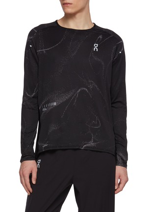 首图 - 点击放大 首图 - 点击放大 - ON - Performance Long-T Lumos T-Shirt