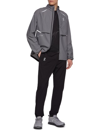 模特儿示范图 - 点击放大 - ON - Weather Lumos Jacket