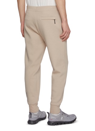 背面 - 点击放大 - ON - Focus Tech Sweatpants