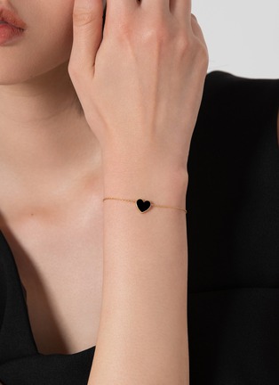 细节 - 点击放大 - BIJOU DE M - Reversible Heart 18K Gold Diamond Resin Bracelet