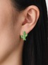 细节 - 点击放大 - BIJOU DE M - Cactus 18K Gold Garnet Single Earring